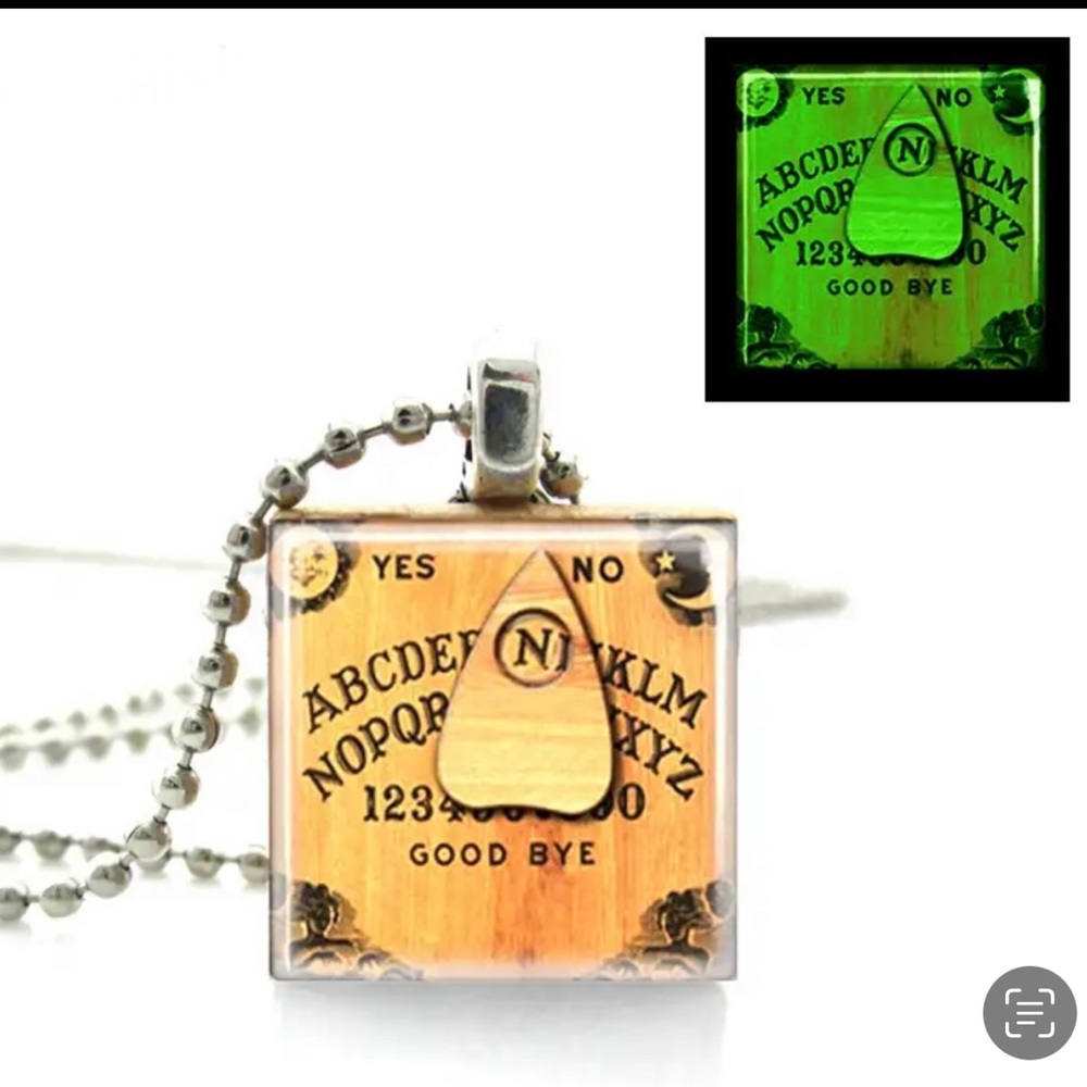 $4 LUMINOUS SPIRIT BOARD HALLOWEEN NECKLACE. NEW. $4 if bundled - Picture 3 of 16